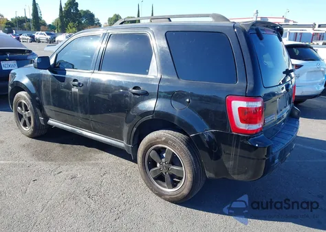 2010 Ford Escape Xlt from USA, damaged, VIN 1FMCU0DGXAKD21912